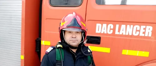 Pompier și în timpul liber în județul Prahova: A văzut o curte în flăcări și a acționat imediat