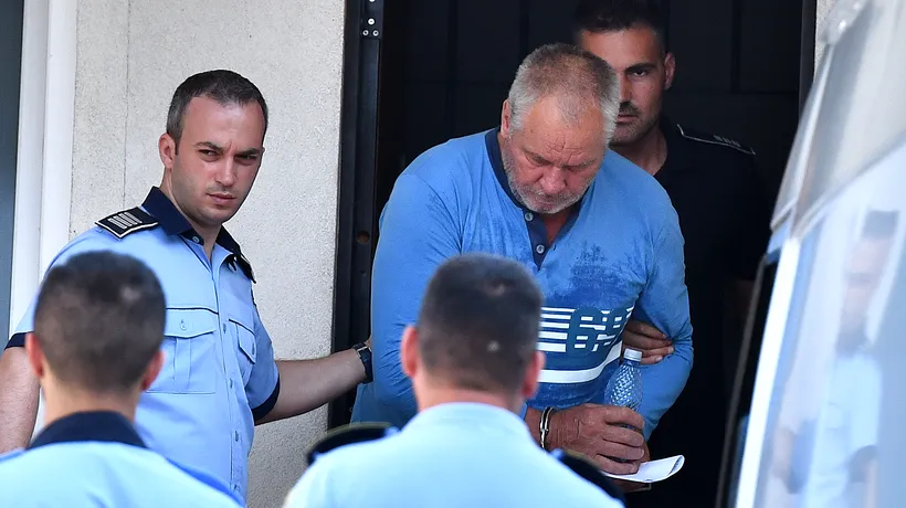 Probele ridicate de DIICOT din casa lui Dincă au fost duse la Poliția Caracal