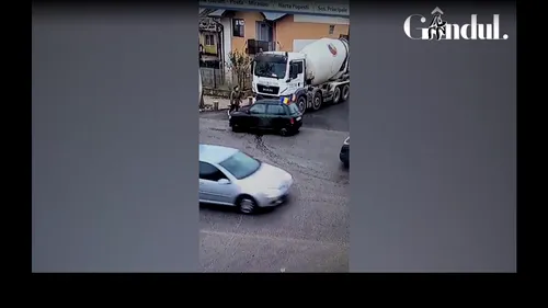 VIDEO | Accident înspăimântător în Popeşti-Leordeni. O femeie a fost strivită de o betonieră