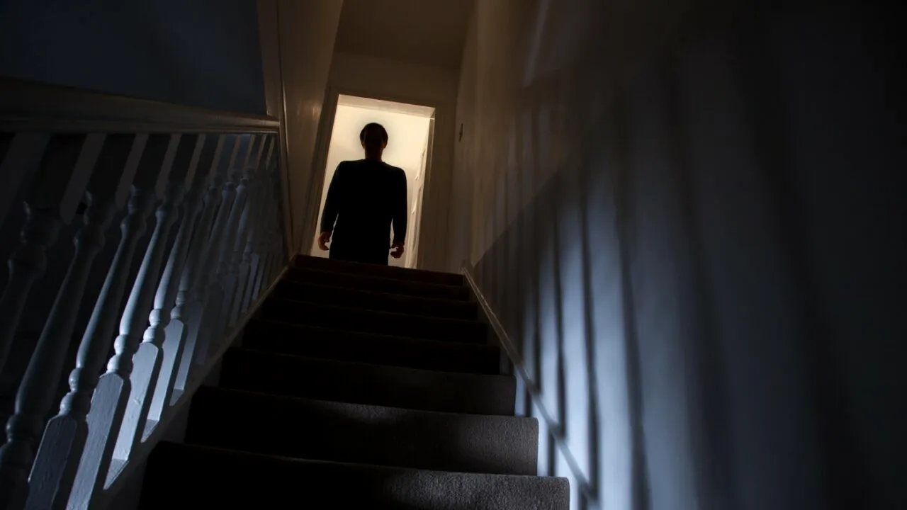 CRIMĂ elucidată după 41 de ani. Cazul unei tinere de 19 ani, ucisă din gelozie de fostul iubit. Ucigașul a trăit ani de zile cu identitate falsă