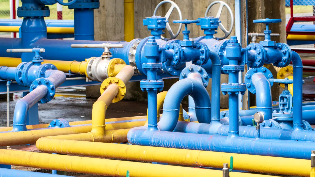 Stocurile de gaze au scăzut dramatic în UE, față de anul trecut. Care este situația României
