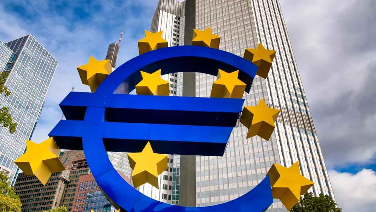Oficial BCE: Introducerea de noi restricții va duce la un nou trimestru de recesiune în unele țări europene