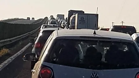 Circulația rutieră pe Autostrada Soarelui, spre LITORAL, foarte intensă