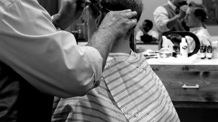 PANICĂ. 140 de oameni au fost să se tundă și acum sunt suspecți de coronavirus