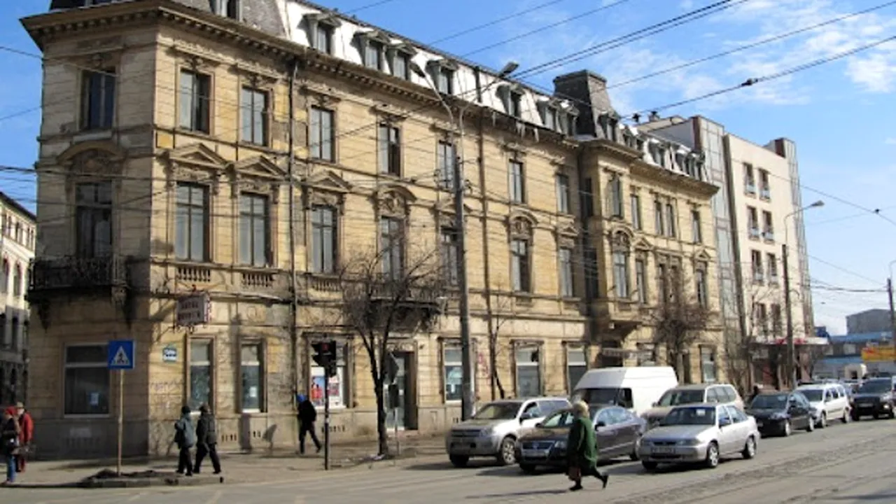 Elena Udrea, pe blog: Soțul meu a cumpărat fostul Hotel Grivița