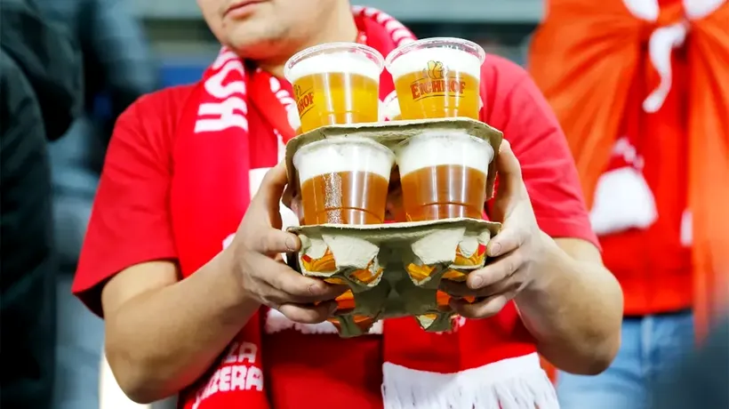 Cu ce preț GIGANTIC se vinde o bere pe stadioanele din Germania, de la Euro 2024. E de 10 ori mai scumpă ca în România