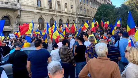 Au adus arme albe la protestul AUR! Jandarmeria anunță bilanțul acțiunii din Piața Victoriei