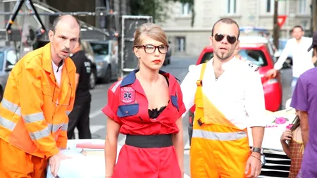 Corina Bud, în rol de asistentă medicală în filmul „S-a furat mireasa