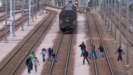 Avertismentul unui oficial în Parlamentul ungar: Teroriști pot să pătrundă în Europa cu valul de imigranți