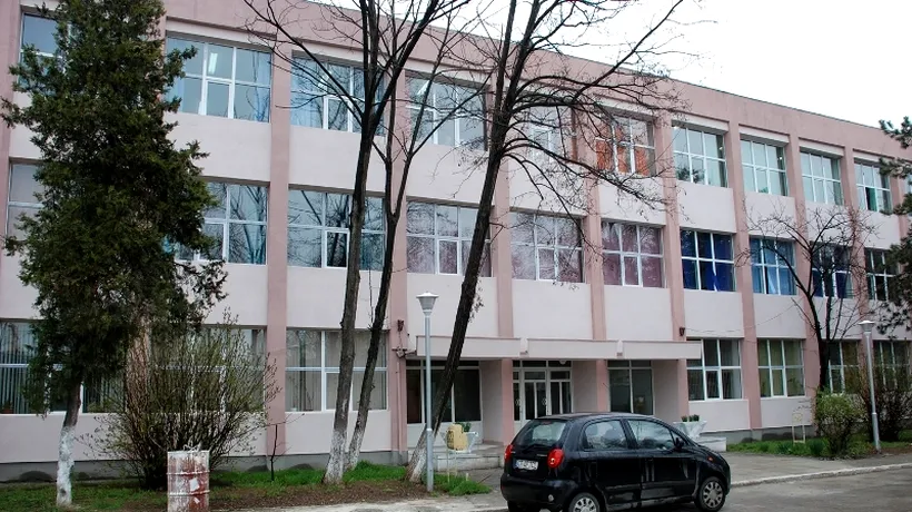 Președintele comisiei de bacalaureat de la Liceul Bănescu Mangalia, reținut pentru luare de mită
