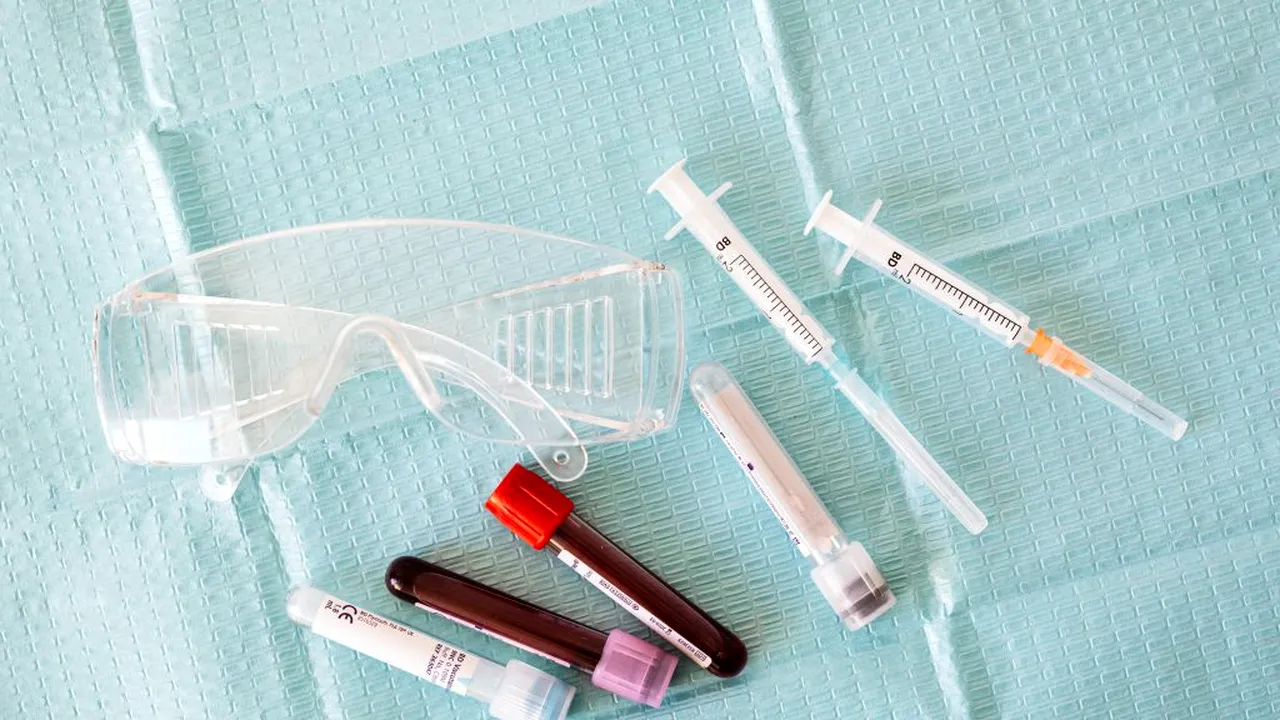 Ultima oră: Testele rapide pentru COVID ar putea să se găsească și în farmacii