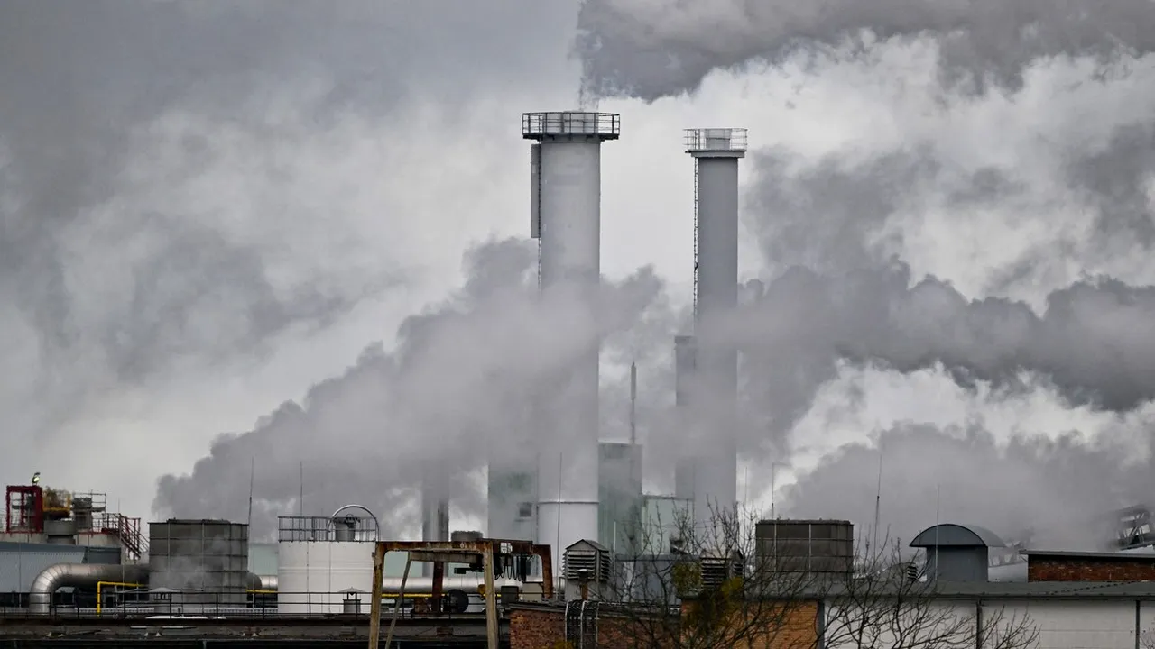 Bloomberg: Germania ar putea avea DIFICULTĂȚI în atingerea obiectivelor tranziției energetice, pe fondul problemelor bugetare