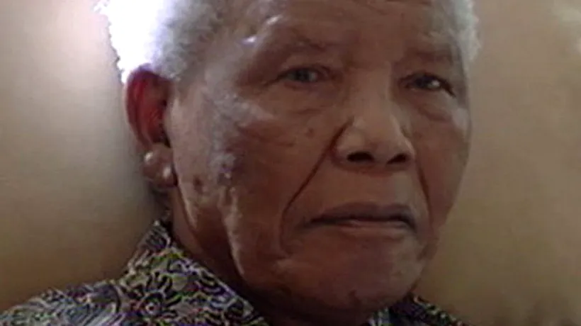 Mandela este în continuare la spital, într-o stare critică dar staționară