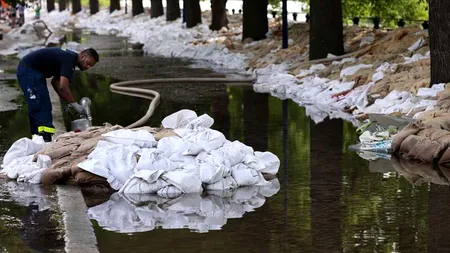 Un dig de protecție a cedat în estul Germaniei, mii de persoane fiind evacuate la Magdeburg