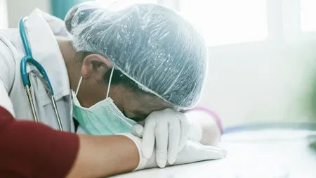 Zeci de angajați de la Spitalul Alba Iulia, infectați cu COVID-19