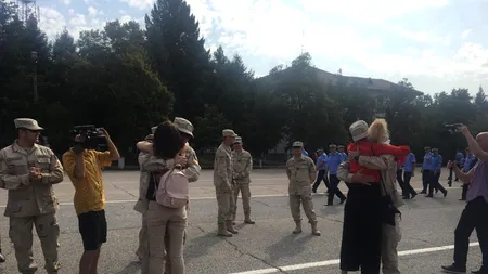 Momente emoționante pentru jandarmi înainte de plecarea în misiunea din Afganistan: Am lacrimi în ochi, e încununarea unei munci / 16 jandarmi participă la misiune - FOTO / VIDEO