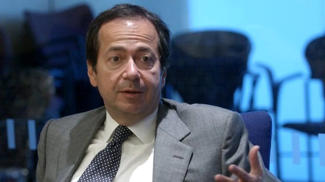 Protest săptămânal față de proiectul Roșia Montană la casa miliardarului John Paulson din New York