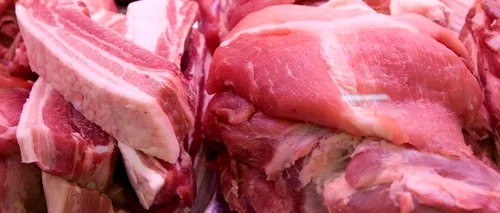 Carnea de porc s-ar putea ieftini ca urmare a importurilor din Ungaria, unde TVA a scăzut la 5%