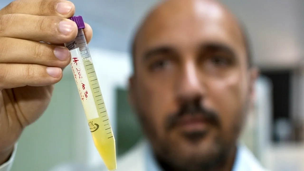 Un mic miracol românesc: cercetătorul din Cluj Radu Silaghi-Dumitrescu a creat SÂNGE ARTIFICIAL. Proiectul, care poate salva milioane de vieți, a fost sponsorizat de statul român