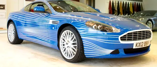 Fanii Aston Martin de pe Facebook și-au creat propriul DB9 
