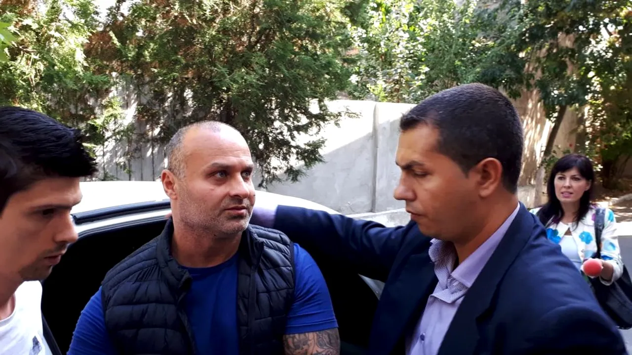 Interlopul brăilean „Dasaev”, acuzat că a înjunghiat doi baschetbaliști americani, a plecat la București imediat ce a scăpat de arestul la domiciliu