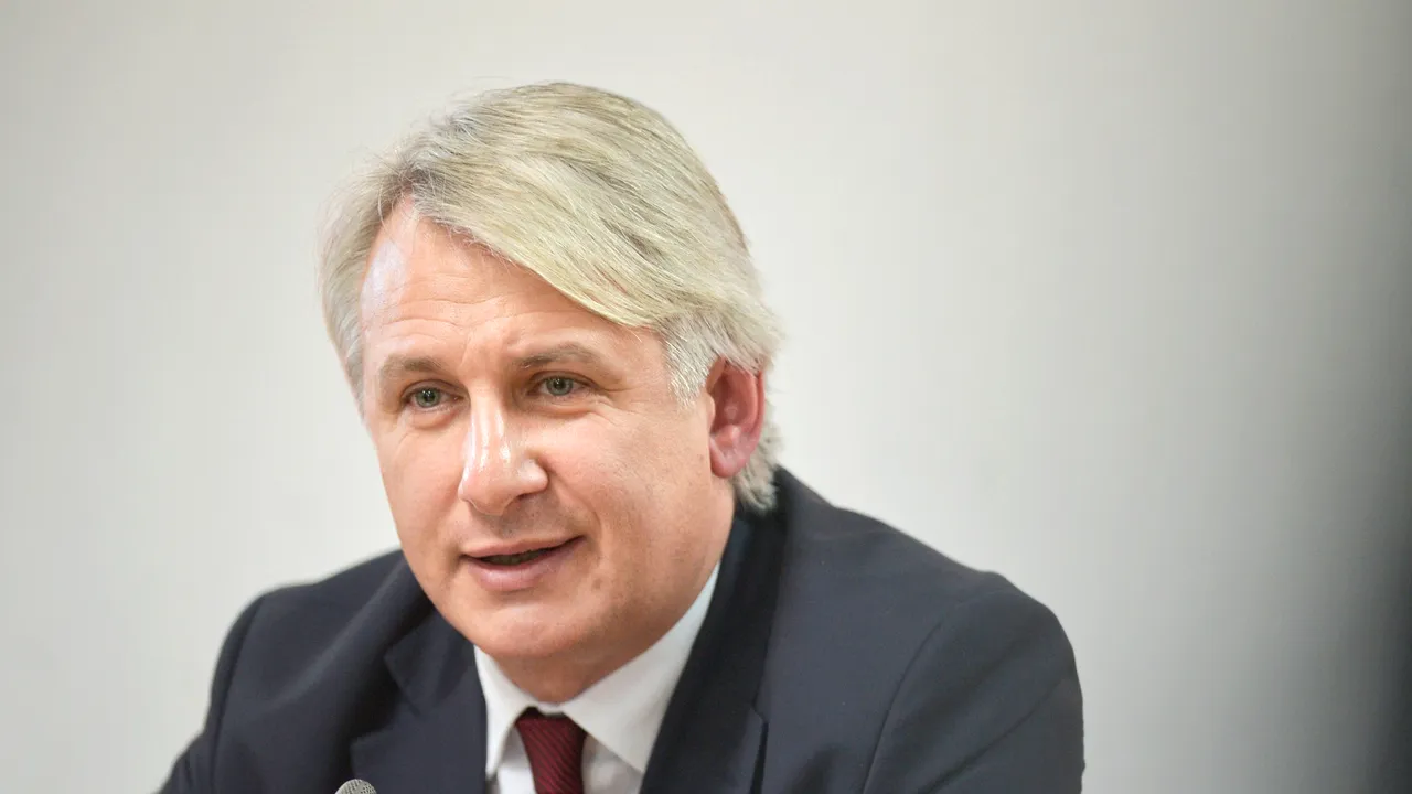 Teodorovici, după incidentul cu o jurnalistă: I-am prezentat personal scuze