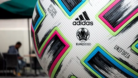 Managerii Adidas, pe 