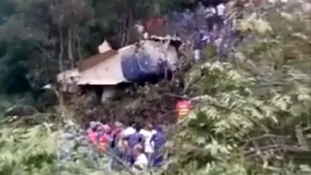 Cel puțin 12 morți după prăbușirea unui elicopter militar în sultanatul Brunei. Două persoane au supraviețuit