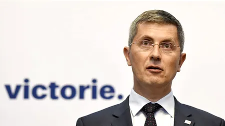 Barna reacționează după scandalul TAROM: E inacceptabil. Dăncilă și PSD trebuie să plece de la conducerea României