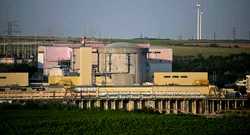 Planul de închidere de la Cernavodă merge mai departe. Azi debitul Dunării a mai scăzut cu încă 4 cm. Nivelul a atins valoarea de 1.81 m