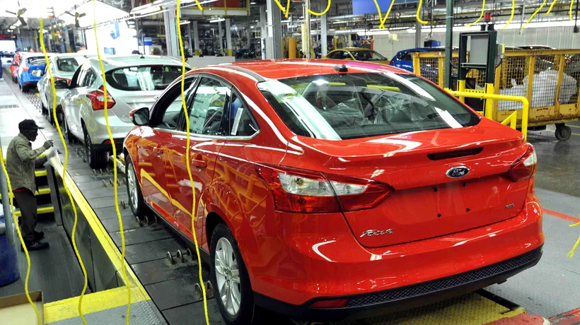 Ford, economie de un miliard de dolari după ce mută o fabrică în China
