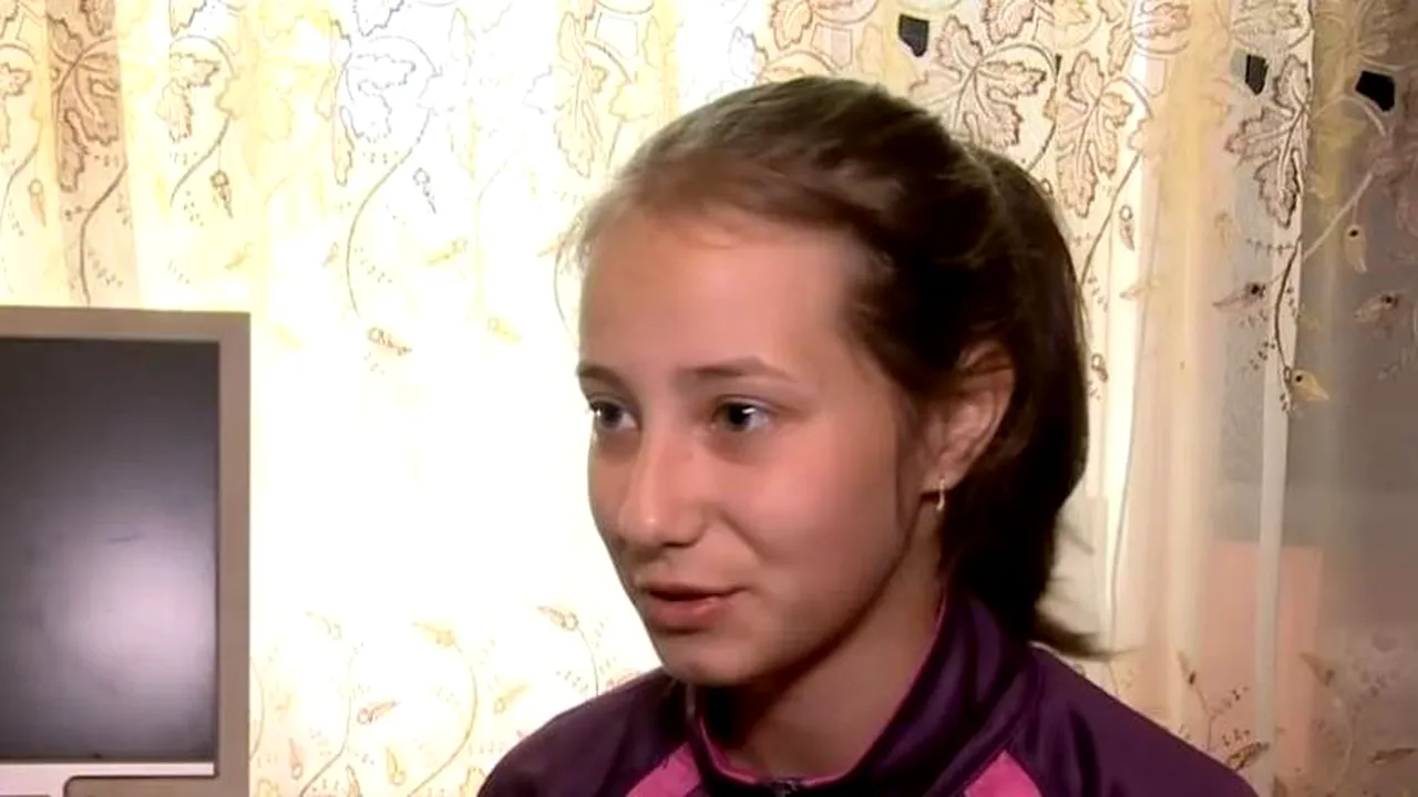 EMOȚIONANT. Cazul fetiței care i-a cerut primarului un telefon pentru școală a ajuns până în Australia! Ce se va schimba în comună