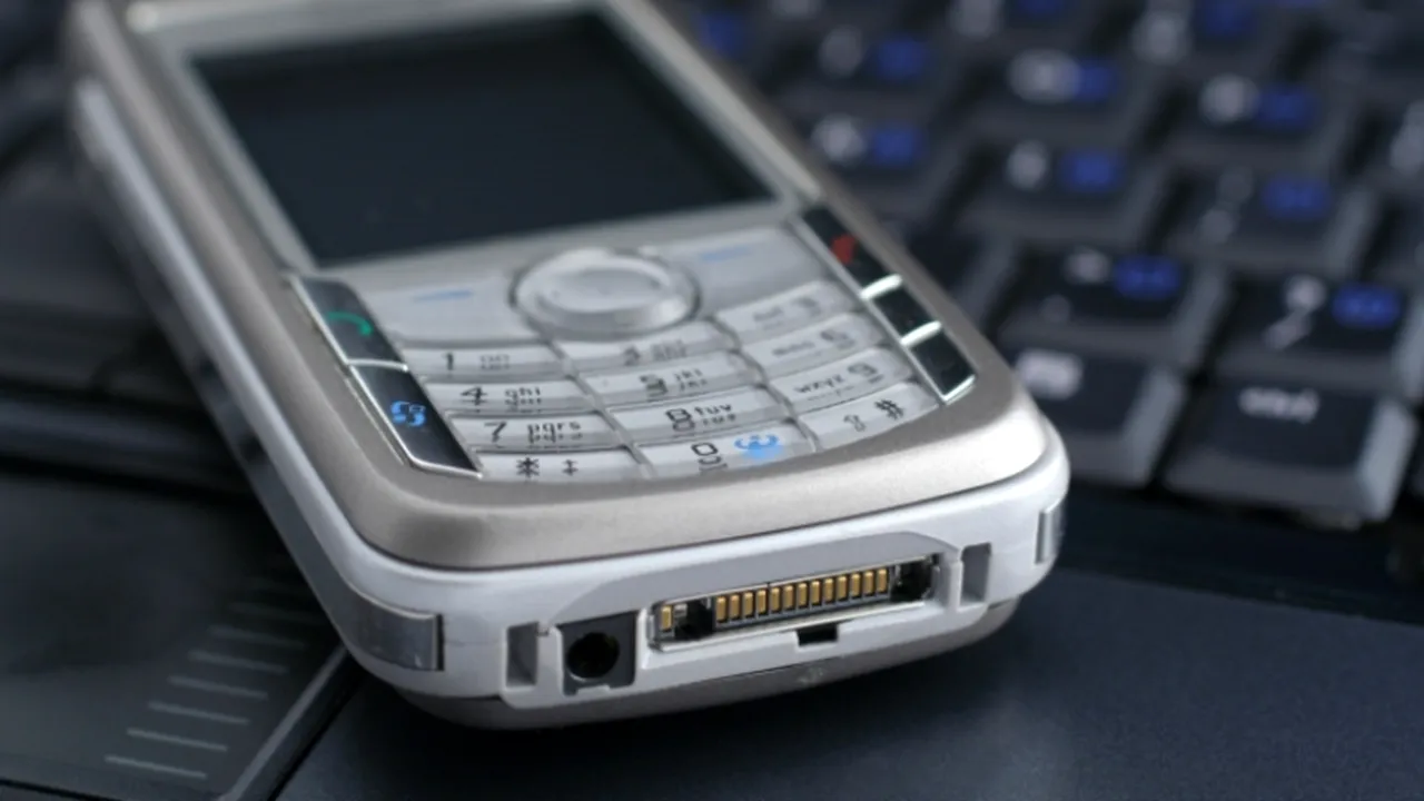 Ce au descoperit polițiștii scoțieni într-un telefon mobil. Posesorul a primit pedeapsa cu închisoarea