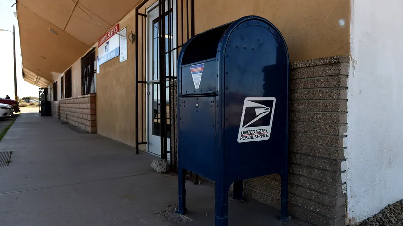 Peste 20.000 de scrisori nelivrate din anul 2012 au fost găsite în casa unui fost poștaș din Spania