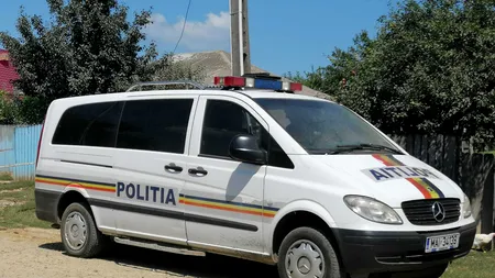 Percheziții în locuința unui bărbat suspectat ca ar fi furat seiful dintr-o primărie