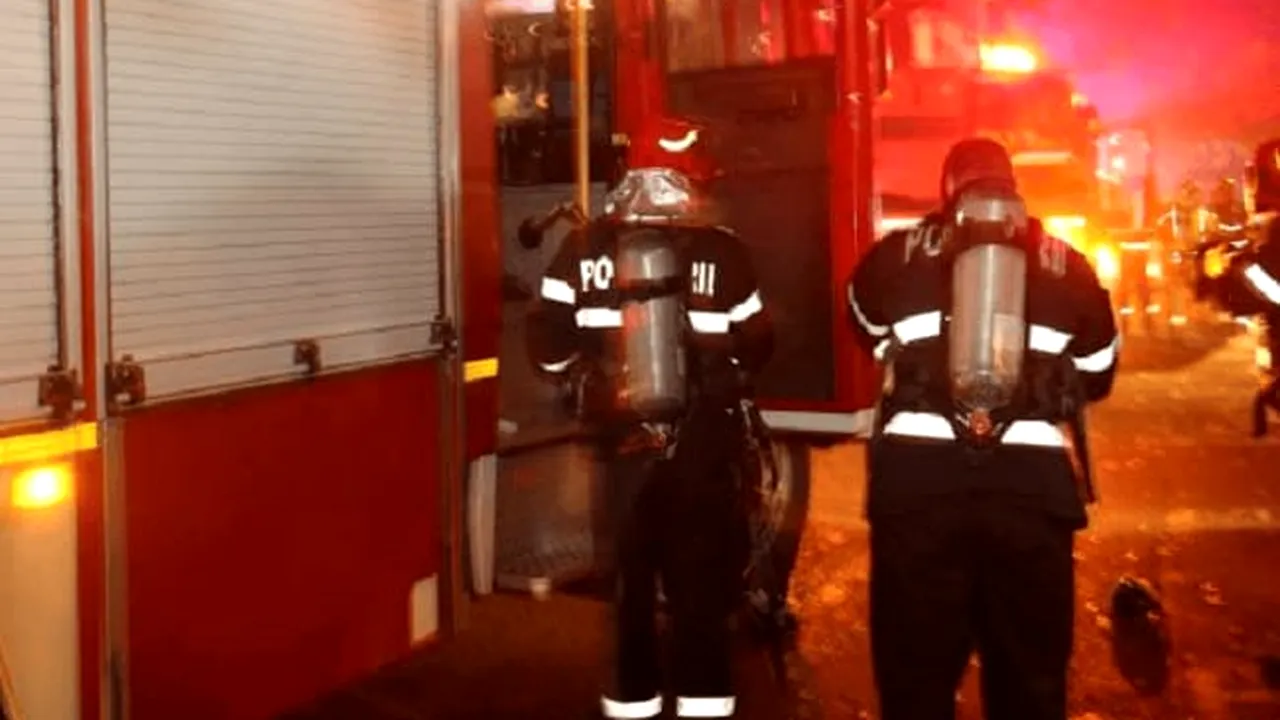 Tragedie în Dâmbovița în urma unui incediu. O femeie a fost găsită moartă