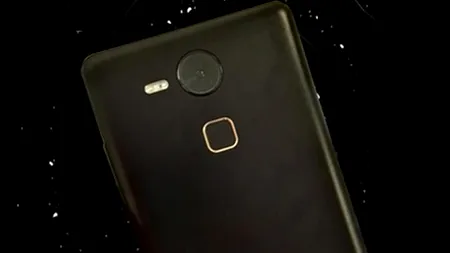 Au apărut primele imagini cu smartphone-ul Nexus la care lucrează Huawei