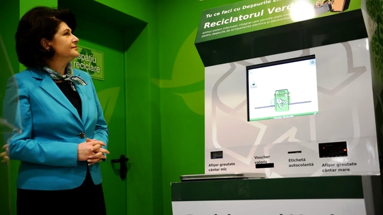 Cum îi motivează autoritățile pe români să recicleze: 10 lei/kg de telefon mobil. FOTOGALERIE