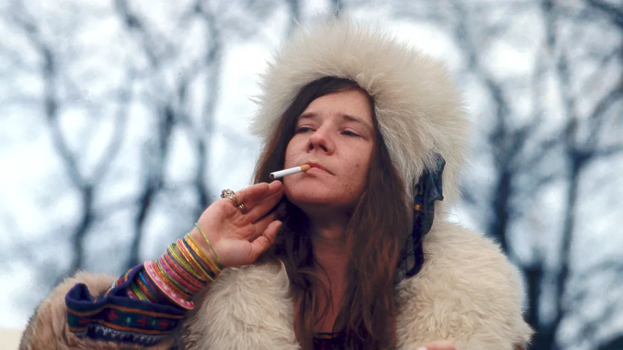 Janis Joplin nu a murit din cauza unei SUPRADOZE DE HEROINĂ. Iubita vedetei schimbă ISTORIA ROCKULUI