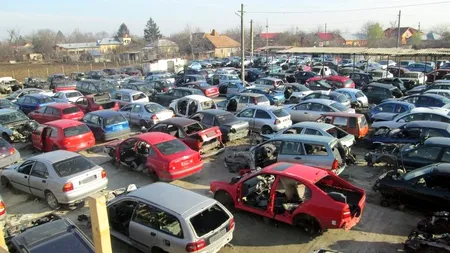 CLUJ-NAPOCA. Piesa ”vedetă” a autoturismului care a atras, în ultimele luni, autorii de furturi. Mecanic: ”În interior sunt materiale prețioase: platină, aur şi încă vreo două componente foarte costisitoare”