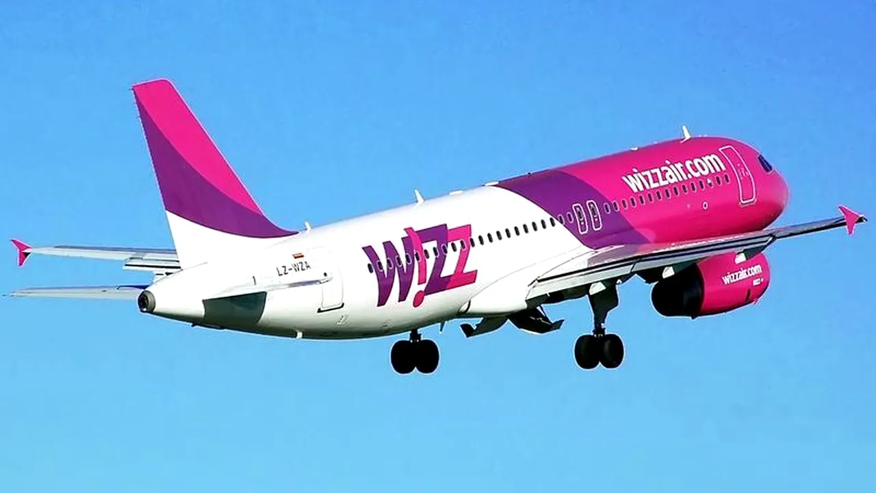 Trei stewardese ale Wizz Air, internate la spital după ce au fost RĂNITE în urma turbulențelor puternice de noaptea trecută