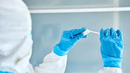 Creștere explozivă. Numărul noilor cazuri cu coronavirus crește în continuare. România a raportat în ultimele 24 de ore 1.112 de noi cazuri de infecție cu coronavirus, fără un test pozitiv anterior/ 393 de persoane au fost reconfirmate pozitiv în ultimele 24 de ore