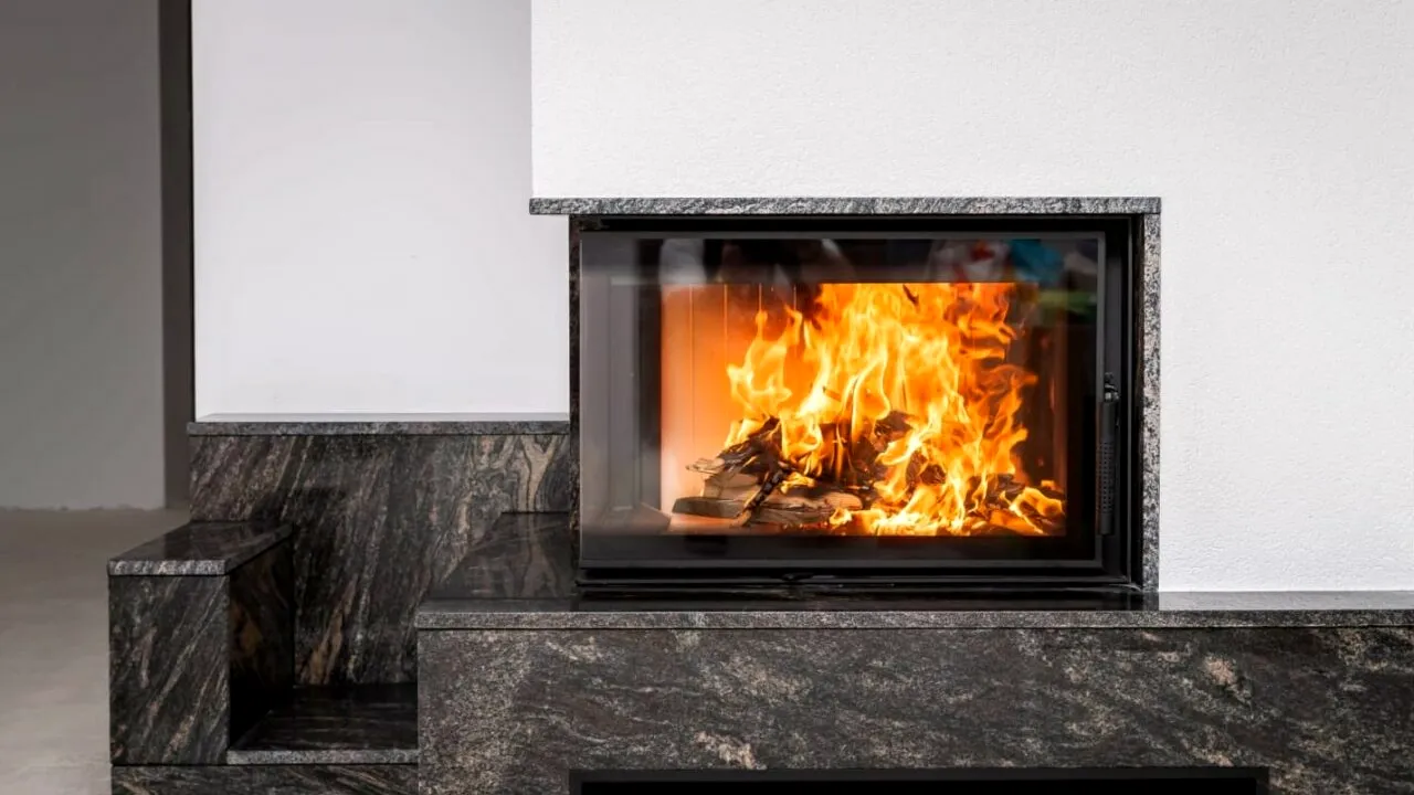 (P) Ai grijă de șemineul tău și bucură-te de nopți magice și călduroase întreaga viață!