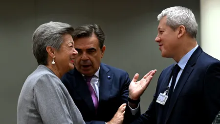 Cătălin Predoiu, discuții cu omologul maghiar în marja Consiliului JAI/Agenda: Stabilirea datei pentru eliminarea controalelor la frontierele terestre