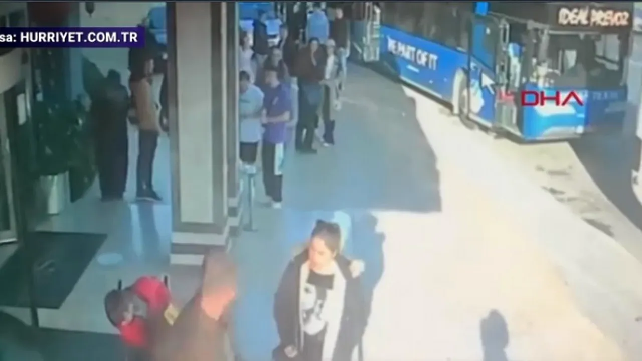 Imagini noi cu autocarul care a ars ca o torță în Bulgaria. Din cei 46 de morți, 11 erau din aceeași familie