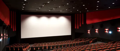 S-a deschis primul cinematograf 12D din țară: Scaunele vibrează în funcție de acțiune