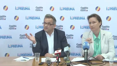 Un jurnalist de la Mediafax, DAT AFARĂ de la conferința Coaliției pentru Familie pentru că ȘI-A FĂCUT MESERIA. Ce întrebare i-a DERANJAT pe cei de la CpF