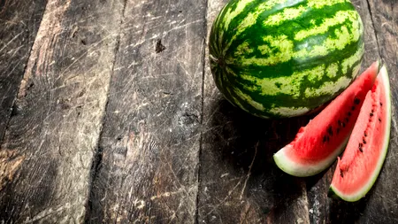 Cum îți dai seama că un PEPENE e bine copt fără să îl tai. Sfaturile unui specialist