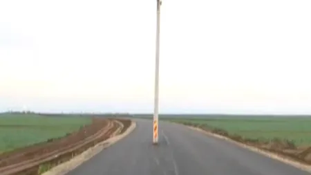 Stâlpul din mijlocul centurii Craiovei nu a fost mutat în ciuda asigurărilor date de ministrul Șova