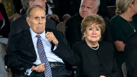 Bob Dole a murit la vârsta de 98 de ani. În 1996, politicianul a candidat la președinția SUA (VIDEO)